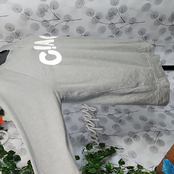 Isaac Mizrahi Ciao Sweatshirt - Picture 6 of 10